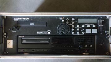 Cd-spelers in flightcase, Sony CDP-K1A + DAP DS-850S 