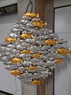 Kunstwerk. Metalen vissen. Zilver en goud. 90 x 90 cm., Enlèvement