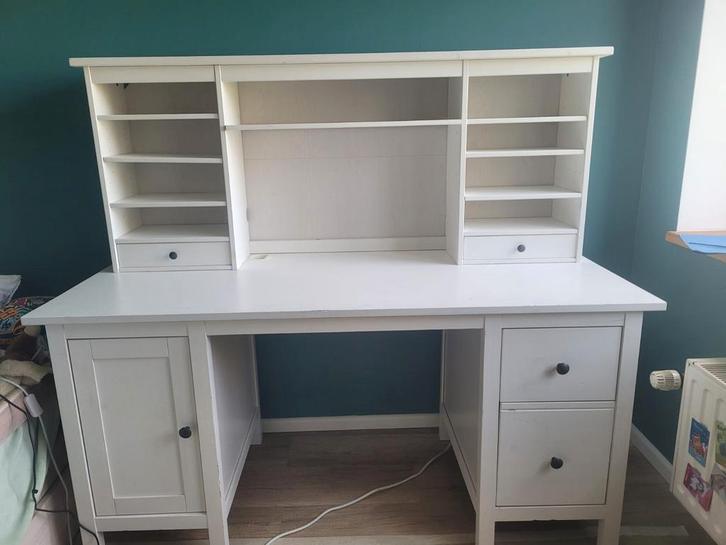 Bureau ikea blanc hemnes avec partie haute, Maison & Meubles, Armoires | Secrétaires