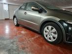 HONDA CIVIC 8, Auto's, Honda, Voorwielaandrijving, Euro 5, Stof, Zwart
