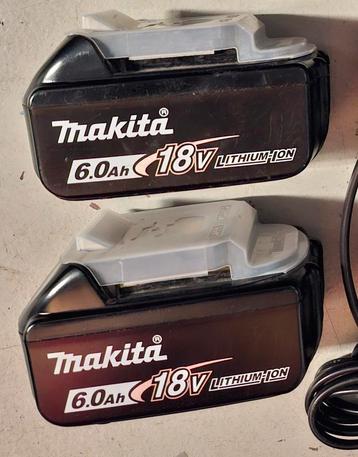 2 Makita 6.0Ah 18v batterijen beschikbaar voor biedingen