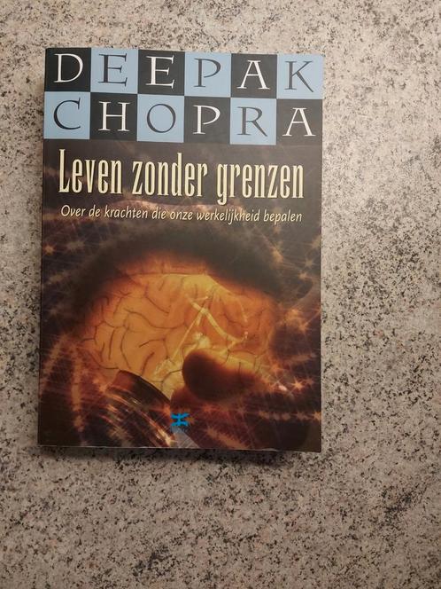 Deepak Chopra - Leven zonder grenzen, Boeken, Esoterie en Spiritualiteit, Zo goed als nieuw, Ophalen of Verzenden