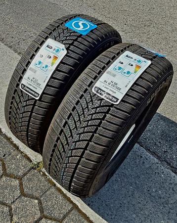 2 nouveaux pneus hiver Semperit SpeedGrip 225/55-16 beschikbaar voor biedingen