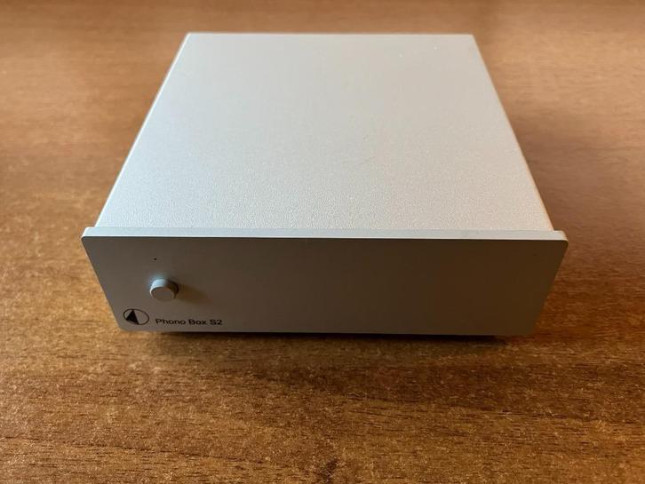 Pro-Ject Phono Box S2 – phono-voorversterker, Audio, Tv en Foto, Platenspelers, Zo goed als nieuw, Platenspeler-onderdeel, Overige merken