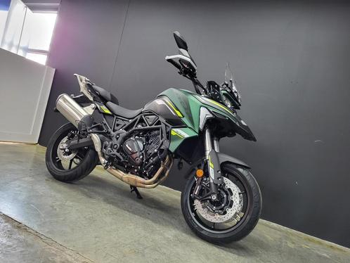 BENELLI FOREST GREEN TRK 702 (X) ZOLANG DE VOORRAAD STREKT, Motoren, Motoren | Benelli, Bedrijf, Toermotor, meer dan 35 kW, 2 cilinders