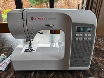 Nieuwe automatische "Singer" naaimachine