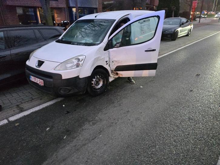 Peugeot partner verlengde versie, tegen portier gereden, Auto-onderdelen, Overige Auto-onderdelen, Peugeot, Ophalen
