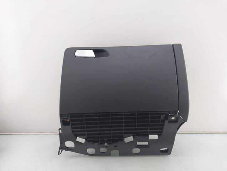 COMPARTIMENT A GANTS Audi A4 Avant (B8) (01-2007/12-2015), Autos : Pièces & Accessoires, Tableau de bord & Interrupteurs, Audi
