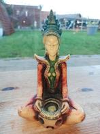 Oosters beeldje, Enlèvement