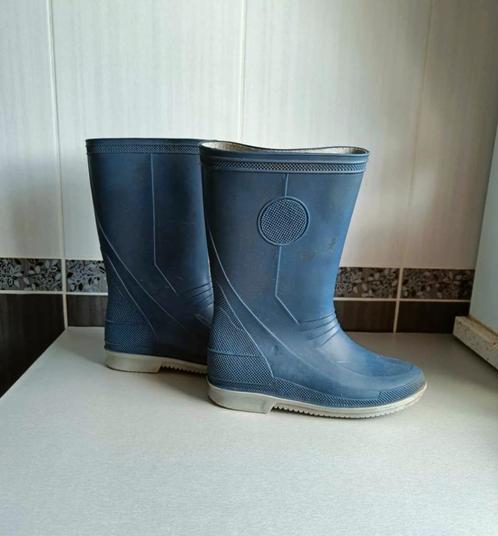 Regenlaarzen - Kinderen - Maat 35 - Blauw - €4, Kinderen en Baby's, Kinderkleding | Schoenen en Sokken, Gebruikt, Laarzen, Jongen of Meisje