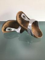 Gratis Verzenden | Birkenstock zilveren slippers 39, Kleding | Dames, Schoenen, Slippers, Verzenden, Zo goed als nieuw, Birkenstock
