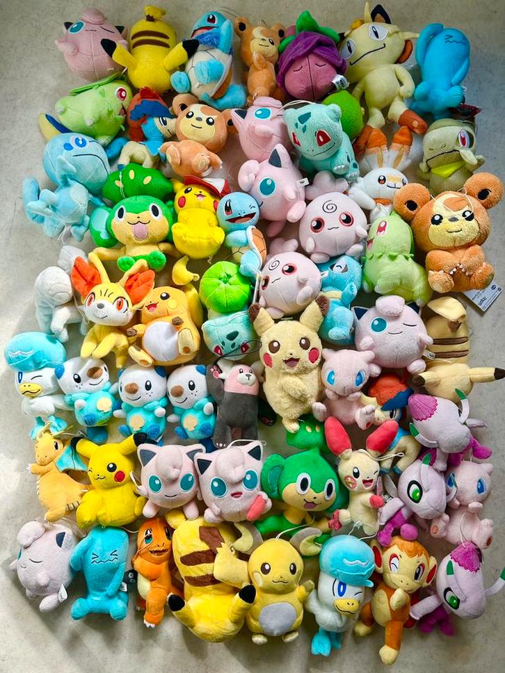 55 peluches pokemon, Kinderen en Baby's, Speelgoed | Knuffels en Pluche, Gebruikt, Ophalen of Verzenden