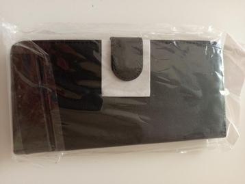 Bookcase voor smartphone   beschikbaar voor biedingen