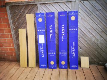 Quick-Step vinyle 4 paquets chêne miel pur avec sous couche, Neuf, Parquet, Synthétique, Enlèvement