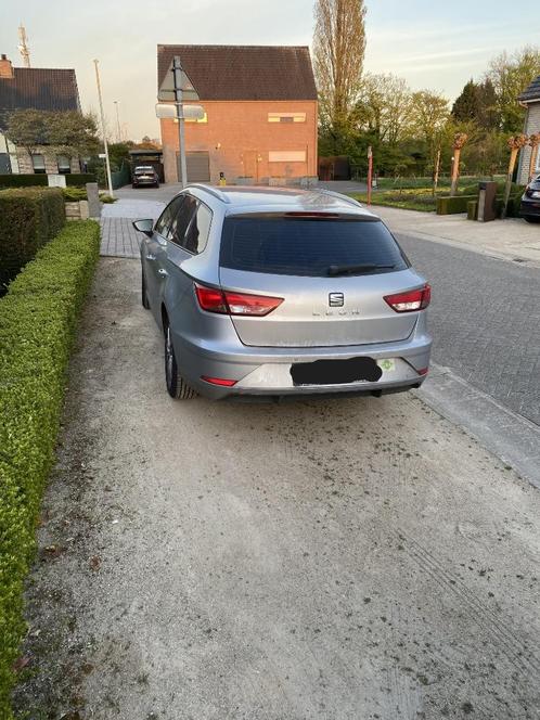 SEAT Leon Leon ST 1.4 TGI Start CNG + Benzine, Auto's, Seat, Particulier, Leon, ABS, Achteruitrijcamera, Adaptieve lichten, Airbags
