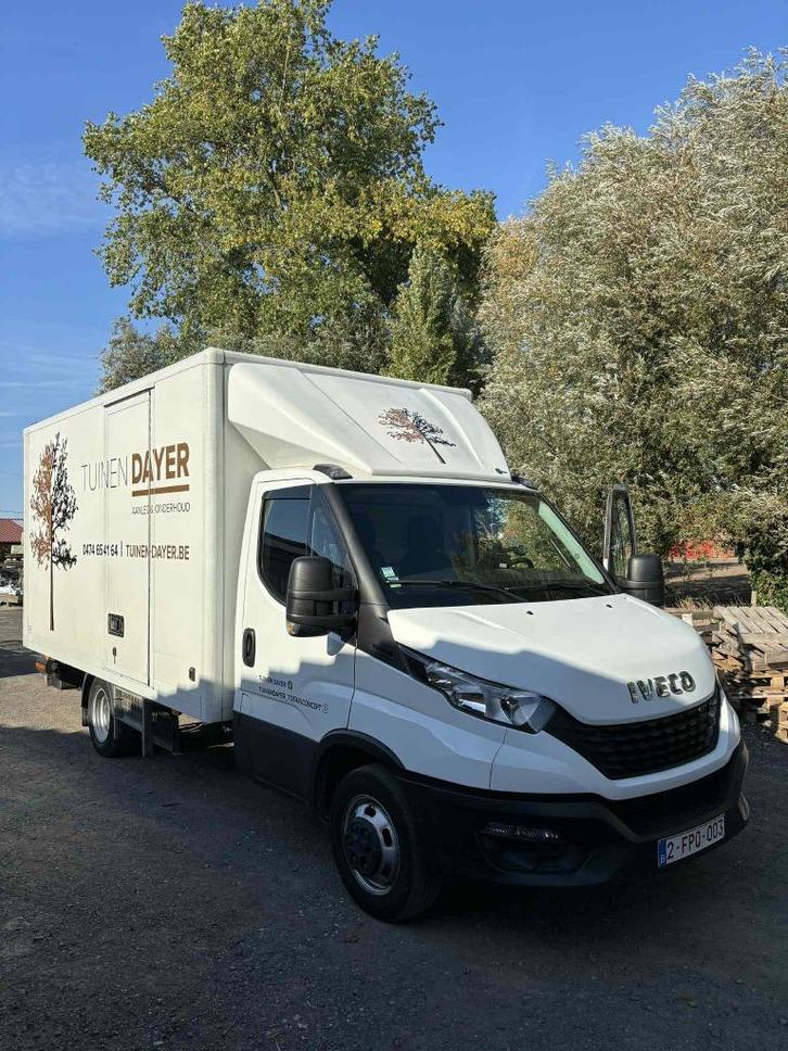 IVECO DAILY MET LAADKLEP, Auto's, Bestelwagens en Lichte vracht, Particulier, ABS, Achteruitrijcamera, Airbags, Airconditioning