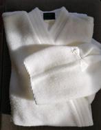 Witte kamerjas met ceintuur van Courtelle, maat 42, Kleding | Dames, Pyjama's, Ophalen of Verzenden, Zo goed als nieuw, Maat 42/44 (L)