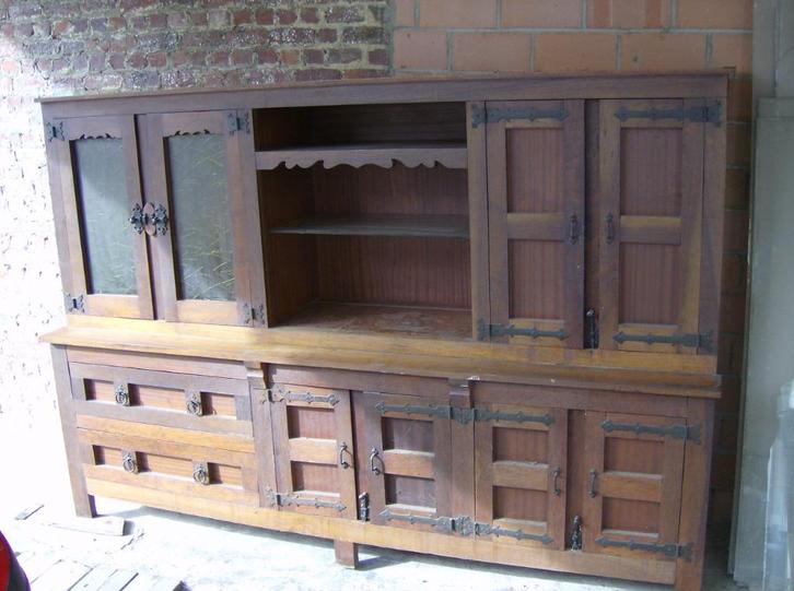 gratis kast, Huis en Inrichting, Kasten | Dressoirs, Gebruikt, Met lade(s), Met deur(en), Met plank(en), Ophalen