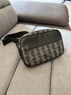 Sacoche Lacoste, Bijoux, Sacs & Beauté, Sacs | Sacs à bandoulière, Neuf, Autres marques, Cuir, Enlèvement