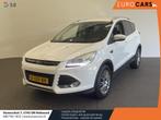 Ford Kuga 1.6 Titanium Cruise Control Park Assist Parkeersen, Auto's, Ford, Startonderbreker, Wit, Bedrijf, Handgeschakeld