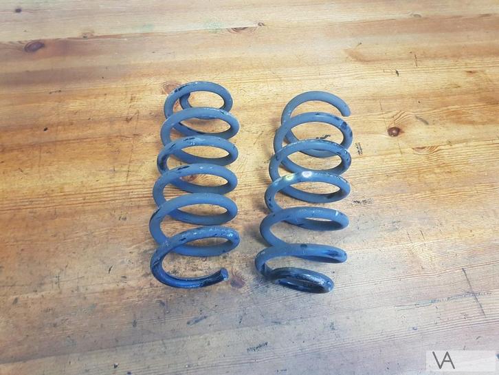 Renault Clio 4 GRAND TOUR 2013- 2018 set veren achteras veer, Auto-onderdelen, Ophanging en Onderstel, Renault, Gebruikt, Ophalen of Verzenden