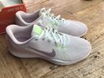 Nieuw Nike Flex trainer maat 41, Sport en Fitness, Ophalen of Verzenden, Nieuw, Nike