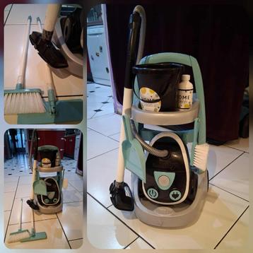 Smoby 3 jaar oude schoonmaakkar  beschikbaar voor biedingen