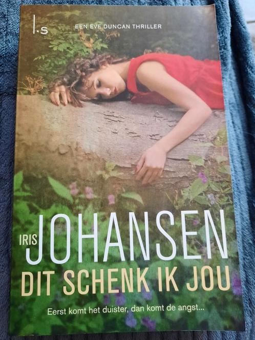 Iris Johansen - Dit schenk ik jou, Boeken, Thrillers, Gelezen, Amerika, Ophalen of Verzenden