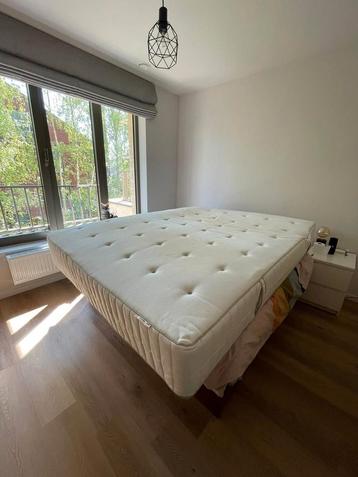 Matelas IKEA HOKKÅSEN 160x200cm – Ferme / mi-ferme – 80€, Enlèvement, Utilisé, 200 cm, Blanc