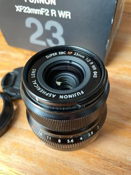 Fujifilm FUJINON XF23mm F2.0 R WR, Audio, Tv en Foto, Foto | Lenzen en Objectieven, Zo goed als nieuw, Standaardlens, Ophalen