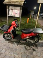 50cc Paggio-scooter, Fietsen en Brommers, Ophalen, Gebruikt, Klasse B (45 km/u), Benzine