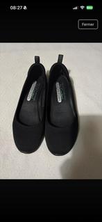 Sketches 36.5 couleur noire, Enfants & Bébés, Vêtements de bébé | Chaussures & Chaussettes, Enlèvement ou Envoi, Utilisé, Autres types