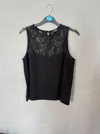 Top en dentelle noir - Jennyfer - M, Vêtements | Femmes, Tops, Sans manches, Taille 38/40 (M), Jennyfer, Porté