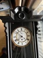 Oude Antieke pendule., Antiek en Kunst, Ophalen