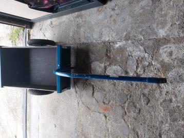 Aanhangwagen voor gebruik op fietsen  beschikbaar voor biedingen