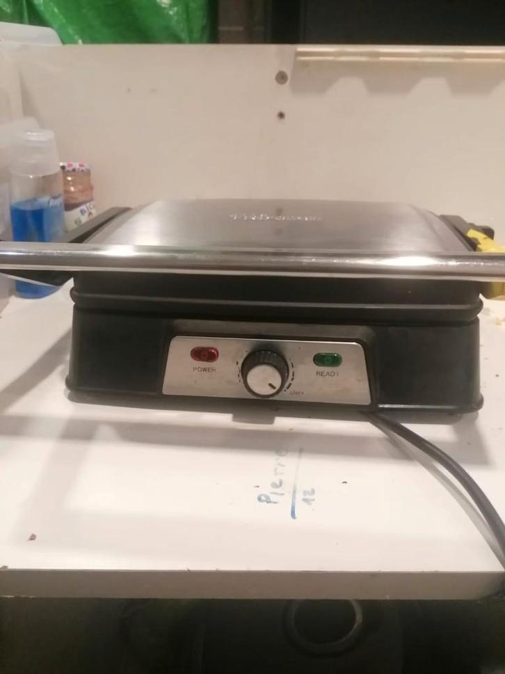 TRISTAR 1500W Contactgrill - Panini, vlees en plancha, Elektronische apparatuur, Contactgrills, Zo goed als nieuw, Ophalen