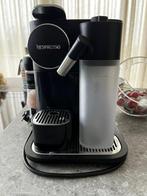 Nespresso koffiemachine, Elektronische apparatuur, Ophalen, Koffiemachine, Zo goed als nieuw, Koffiepads en cups