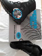 NEUF : Bottines de combat lourdes
Haix Gore-Tex
Pointure 42, Enlèvement ou Envoi, Neuf