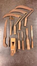 Ambachtelijk materiaal - oud gereedschap - oude werktuigen, Ophalen