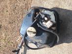 Benzine tank met pomp 50cc scooter injectie model, Ophalen of Verzenden, Zo goed als nieuw, Carburateur