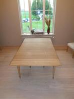 eettafel + bijhorende stoelen, 100 tot 150 cm, Rechthoekig, Zo goed als nieuw, Ophalen