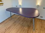 Paarse tafel / bureau, Huis en Inrichting, Bureaus, Ophalen, Gebruikt, Bureau