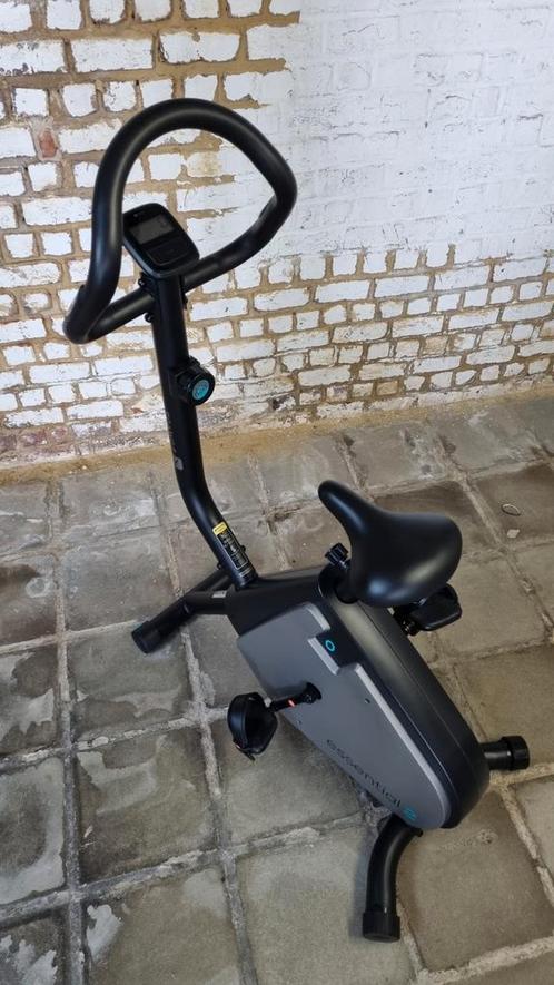 HOMETRAINER DOMYOS ESSENTIAL 2, Sport en Fitness, Fitnessapparatuur, Zo goed als nieuw, Hometrainer, Ophalen