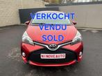 Toyota Yaris 1.0i VVT-i*AIRCO USB 1JAAR GARANTIE 1STE EIGENA, Auto's, Voorwielaandrijving, Stof, Gebruikt, Euro 6