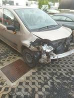 Voiture endommagée Renault Modus, Autos : Divers, Voitures accidentées, Boîte manuelle, Beige, Hatchback, Enlèvement