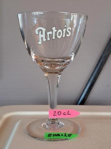 ARTOIS GLAS KELK beschikbaar voor biedingen