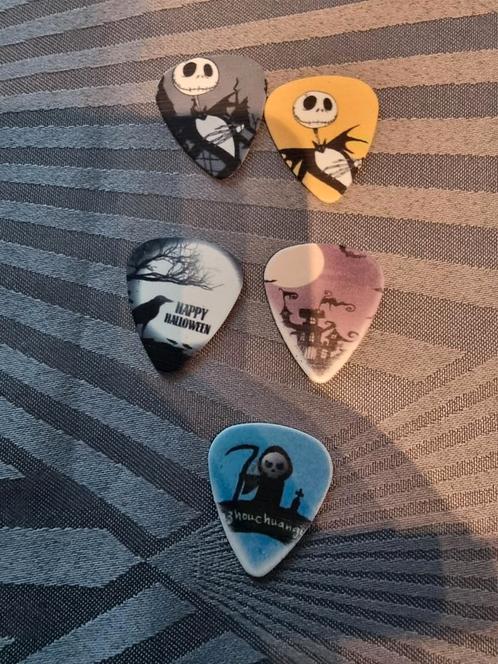 Nieuwe plectrums gitaarmediators 6 Stukjes, Muziek en Instrumenten, Instrumenten | Toebehoren, Nieuw, Akoestische gitaar, Ophalen of Verzenden
