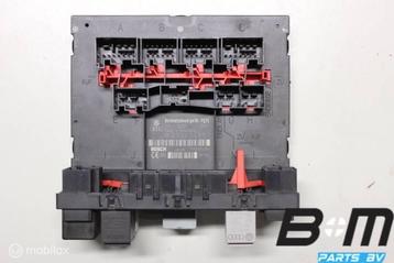 Boordnet 1K0937049K beschikbaar voor biedingen