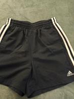 Sportshorts Adidas maat 14j, Vêtements | Hommes, Général, Porté, Enlèvement, Autres tailles