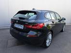 BMW 118 i * Navi / Camera/ 12 M Garantie *, Auto's, BMW, Euro 6, Zwart, 5 deurs, 3 cilinders